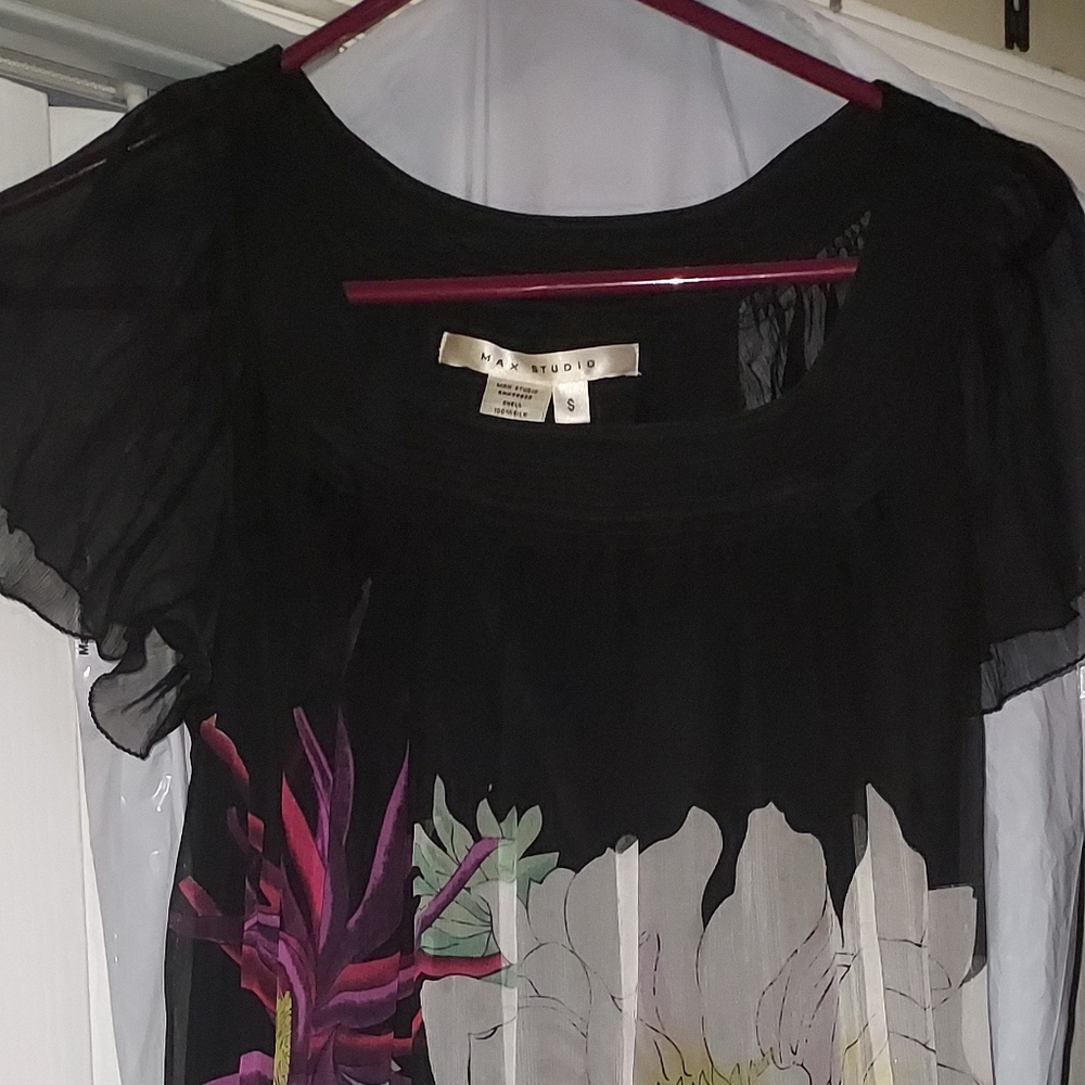 Dress - Picture 2 of 2